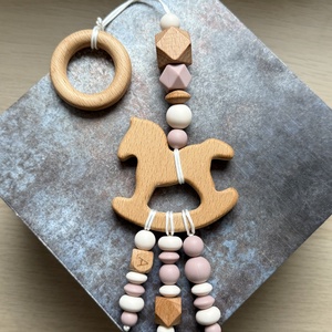 Álmok Őrzője #01  Vanília -  Rózsagyökér - Óriás hexagonnal - Hintalóval, Baba - mama, Babalátogató ajándékcsomag, Csomózás, Gyöngyfűzés, gyöngyhímzés, MESKA