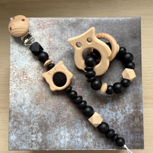 BABABOX #10 Csörgő rágóka  és cumilánc Fekete, Baba - mama, Baba játékok, Rágóka, Csomózás, Gyöngyfűzés, gyöngyhímzés, MESKA