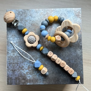 BABABOX #11 Csörgő rágóka, kulcstartó  és cumilánc Mustár Kék Antracit, Baba - mama, Baba játékok, Rágóka, Csomózás, Gyöngyfűzés, gyöngyhímzés, MESKA