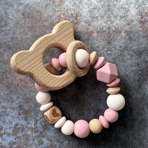 Csörgő rágóka #29 világos mályva - vanília , Baba - mama, Baba játékok, Rágóka, Csomózás, Gyöngyfűzés, gyöngyhímzés, MESKA