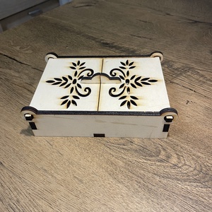 Francia kártyatartó , Otthon & Életmód, Dekoráció, Asztal és polc dekoráció, Díszdoboz, Famegmunkálás, MESKA