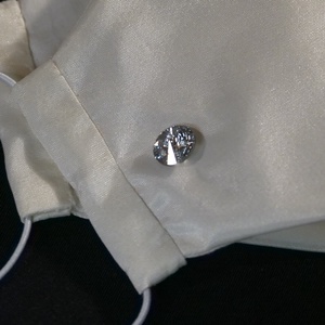 Swarovski kővel díszített alkalmi maszk, fehér selyem köves maszk esküvőre, keresztelőre, eljegyzésre, 2 rétegű fehér te - női - női - Meska.hu
