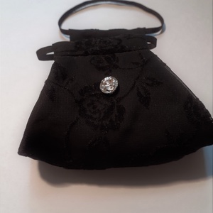 Fekete swarovski köves alkalmi maszk, csipkemintás fekete elegáns maszk, köves maszk, textil maszk - női - női - Meska.hu