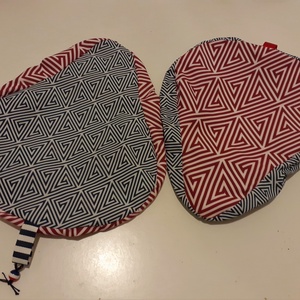 Vízhatlan nyeregvédő huzat, mintás biciklihuzat, textil nyeregvédő op-art mintával 2 változatban - táska & tok - edzőtáskák - edzőtáskák - Meska.hu