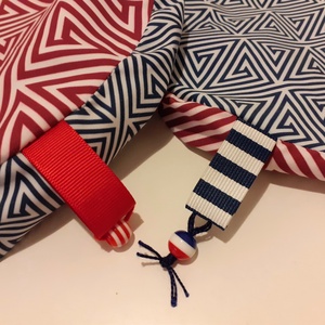 Vízhatlan nyeregvédő huzat, mintás biciklihuzat, textil nyeregvédő op-art mintával 2 változatban - táska & tok - edzőtáskák - edzőtáskák - Meska.hu