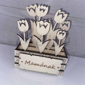 Virágoskert tulipánnal - Mamának felirat, Otthon & Életmód, Dekoráció, Asztal és polc dekoráció, Asztaldísz, Gravírozás, pirográfia, MESKA