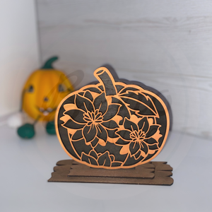 Tök dekoráció, Otthon & Életmód, Dekoráció, Halloween, Halloweeni dekoráció, Gravírozás, pirográfia, Festett tárgyak, MESKA