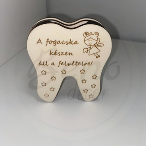 Fogátadó - A fogacska készen áll a felvételre, Kellékek & szerszámok, Fa, Egyéb fatermék, Gravírozás, pirográfia, MESKA