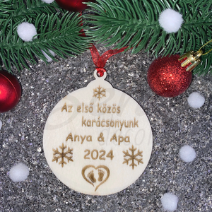 Az első közös karácsonyunk Anya és Apa karácsonyfadísz, Karácsony, Karácsonyi lakásdekoráció, Karácsonyfadíszek, Gravírozás, pirográfia, MESKA