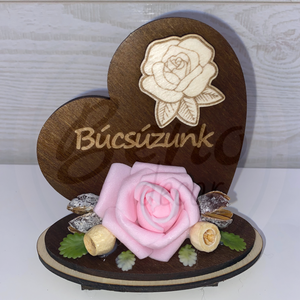 Szív alakú Búcsúzunk fa emlékdísz rózsaszín virággal, Otthon & Életmód, Vallás, Temetkezési tárgy, Sírdísz, kegyeleti dísz, Gravírozás, pirográfia, MESKA