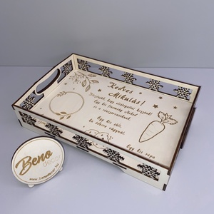 Mikulásváró gravírozott fa tálca  süti és répa mintával, Otthon & Életmód, Konyhafelszerelés, tálalás, Tálalás, Tálca, Gravírozás, pirográfia, MESKA