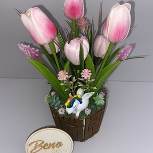 Tavaszi tulipános asztaldísz unikornissal - otthon & életmód - virágdekoráció - virágdíszek - virágdísz kaspóban - Meska.hu