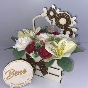 Virágos fa kosár rózsákkal, Otthon & Életmód, Virágdekoráció, Virágdíszek, Virágdísz kaspóban, Gravírozás, pirográfia, MESKA