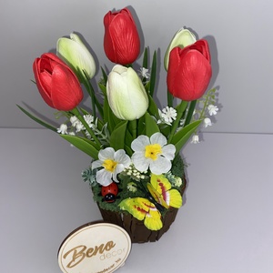 Tavaszi tulipános asztaldísz - otthon & életmód - virágdekoráció - virágdíszek - virágdísz kaspóban - Meska.hu