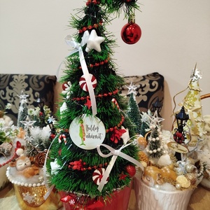 Örök grincsfa LED világítással, Karácsony, Adventi díszek, Adventi asztaldísz, Virágkötés, MESKA