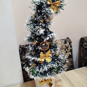 Örök grincsfa LED világítással arany színekben - Meska.hu