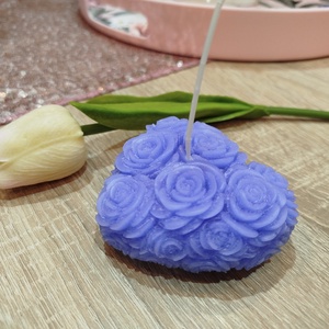 Lila rózsás szív alakú gyertya, Otthon & Életmód, Gyertya, illat, aroma, Gyertya, Gyertya-, mécseskészítés, MESKA