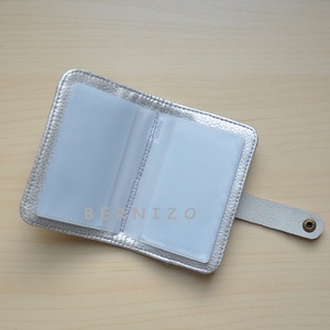 Ezüs textilbőr kártyatrartó/kártyarendező - táska & tok - pénztárca & más tok - kártyatartó & irattartó - Meska.hu