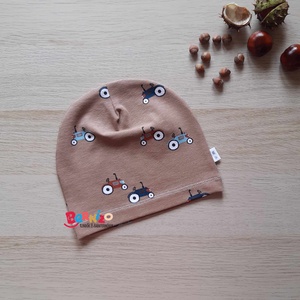 Barna traktoros beanie sapka, Ruha & Divat, Sál, Sapka, Kendő, Sapka, Varrás, Meska