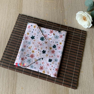 Tavaszi virágos újraszalvéta-uzsonnás zsák szett - táska & tok - uzsonna- & ebéd tartó - szendvics csomagoló - Meska.hu