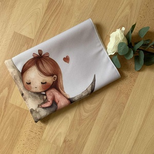 Kislány a holdon pelenkázó alátét - szépségápolás - pelenka & babaápolás - pelenkázó alátét - Meska.hu