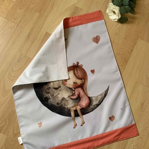 Kislány a holdon pelenkázó alátét, Szépségápolás, Pelenka & Babaápolás, Pelenkázó alátét, Varrás, MESKA