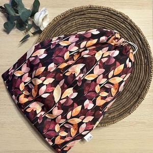 Bordó leveles kenyeres zsák - otthon & életmód - konyhafelszerelés, tálalás - konyhai tárolás - kenyértartó - Meska.hu