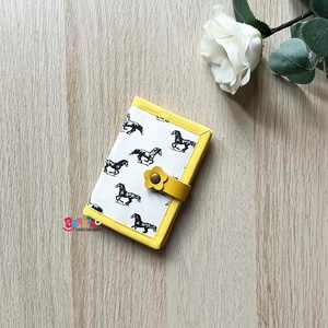 Lovas mintás kártyatartó - Meska.hu