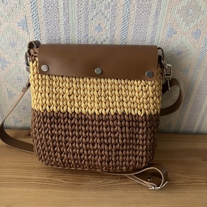 Horgolt táska - táska & tok - kézitáska & válltáska - vállon átvethető táska - Meska.hu