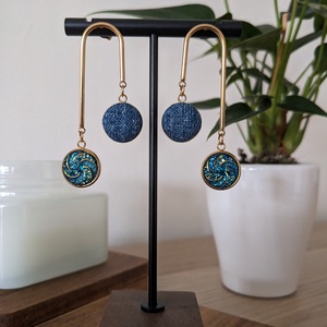 Zöldeskék fánk bedugós fülbevaló - ékszer - fülbevaló - lógó fülbevaló - Meska.hu