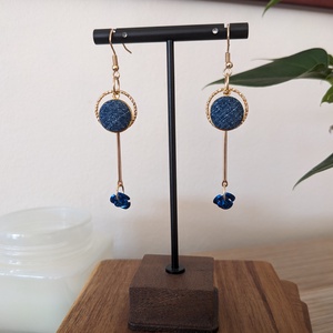 Kék rózsás fülbevaló - Meska.hu