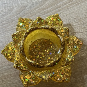 Arany Lótusz mécsestartó-Csillogó relaxáció, Otthon & Életmód, Gyertya, illat, aroma, Mécses és mécsestartó, Mindenmás, MESKA