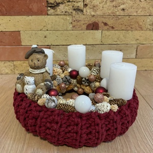 Bordó macis adventi asztaldísz, Karácsony, Adventi díszek, Adventi asztaldísz, Horgolás, Virágkötés, MESKA