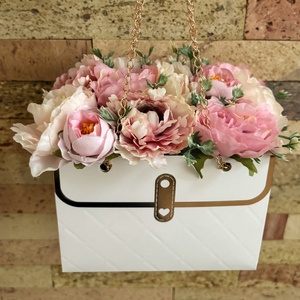 Anyák napi, ballagási virágtáska  - otthon & életmód - virágdekoráció - virágdíszek - asztali virágdísz - Meska.hu