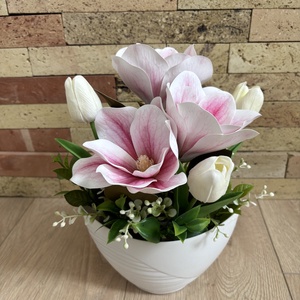 Magnóliás anyák napi asztaldísz , Ünnepi díszek, dekorációk, Húsvéti díszek és dekorációk, Húsvéti virágos díszek, , MESKA