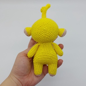 Sárga kis amigurumi figura - játék & sport - plüssállat & játékfigura - más figura - Meska.hu