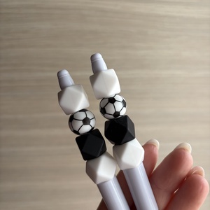 Focis toll - otthon & életmód - papír, írószer - ceruza & toll - Meska.hu