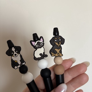 Kutyás és macskás tollak  - otthon & életmód - papír, írószer - ceruza & toll - Meska.hu