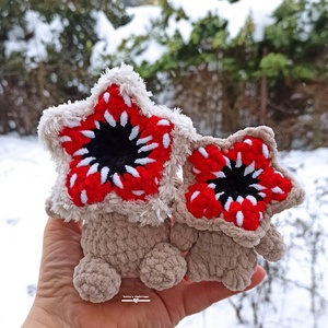 Horgolt virág szörny mini - játék & sport - plüssállat & játékfigura - szörnyike - Meska.hu