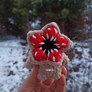 Horgolt virág szörny mini - Meska.hu