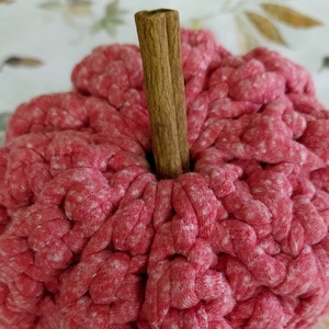  horgolt tök  - otthon & életmód - dekoráció - asztal és polc dekoráció - horgolt & csipketerítő - Meska.hu