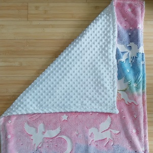 Baba takaró - otthon & életmód - babaszoba, gyerekszoba - babatakaró, gyerek pléd - Meska.hu Baba takaró - otthon & életmód - babaszoba, gyerekszoba - babatakaró, gyerek pléd - Meska.hu