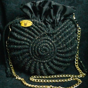 Makramé csigatáska, Táska & Tok, Kézitáska & válltáska, Vállon átvethető táska, Csomózás, MESKA