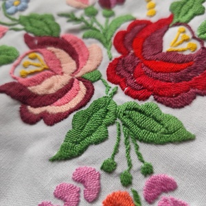 Vintage terítő  - otthon & életmód - lakástextil - abrosz, terítő - díszterítő polcra, komódra - Meska.hu