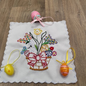 Húsvétra ajánlom  - ünnepi díszek, dekorációk - húsvéti díszek és dekorációk - húsvéti abrosz, terítő - Meska.hu