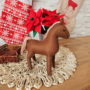 Gyapjúfilc ló  - játék & sport - plüssállat & játékfigura - ló - Meska.hu