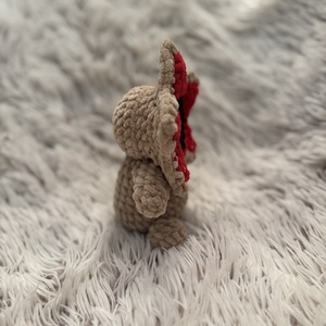 Horgolt baby demogorgon plüss - Stranger things figura - játék & sport - plüssállat & játékfigura - plüss mesefigurák - Meska.hu