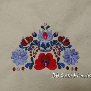 Vászontáska Népművészeti Matyó Design Gépi Hímzéssel - táska & tok - kézitáska & válltáska - kézitáska - Meska.hu