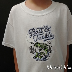 Horgász-Hal Design, Gyerek/Fiú Póló Gildan Gépi Hímzéssel - Meska.hu