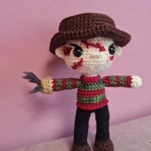 Freddy Krueger, Otthon & Életmód, Dekoráció, Halloween, Halloweeni figurák, Horgolás, MESKA